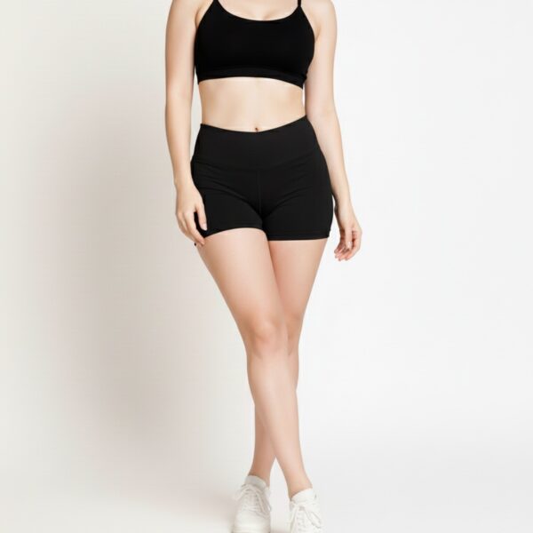 short_deportivo_mujer_delante
